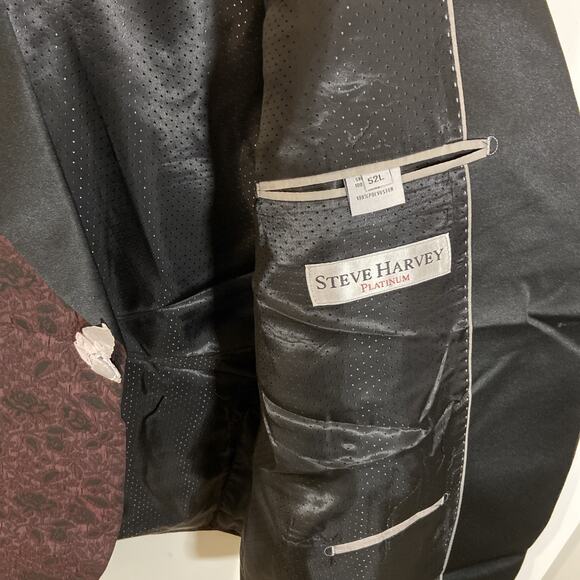 NWT Steve Harvey Men’s 52L Blazer, Purple & Black Floral - Picture 5 of 9